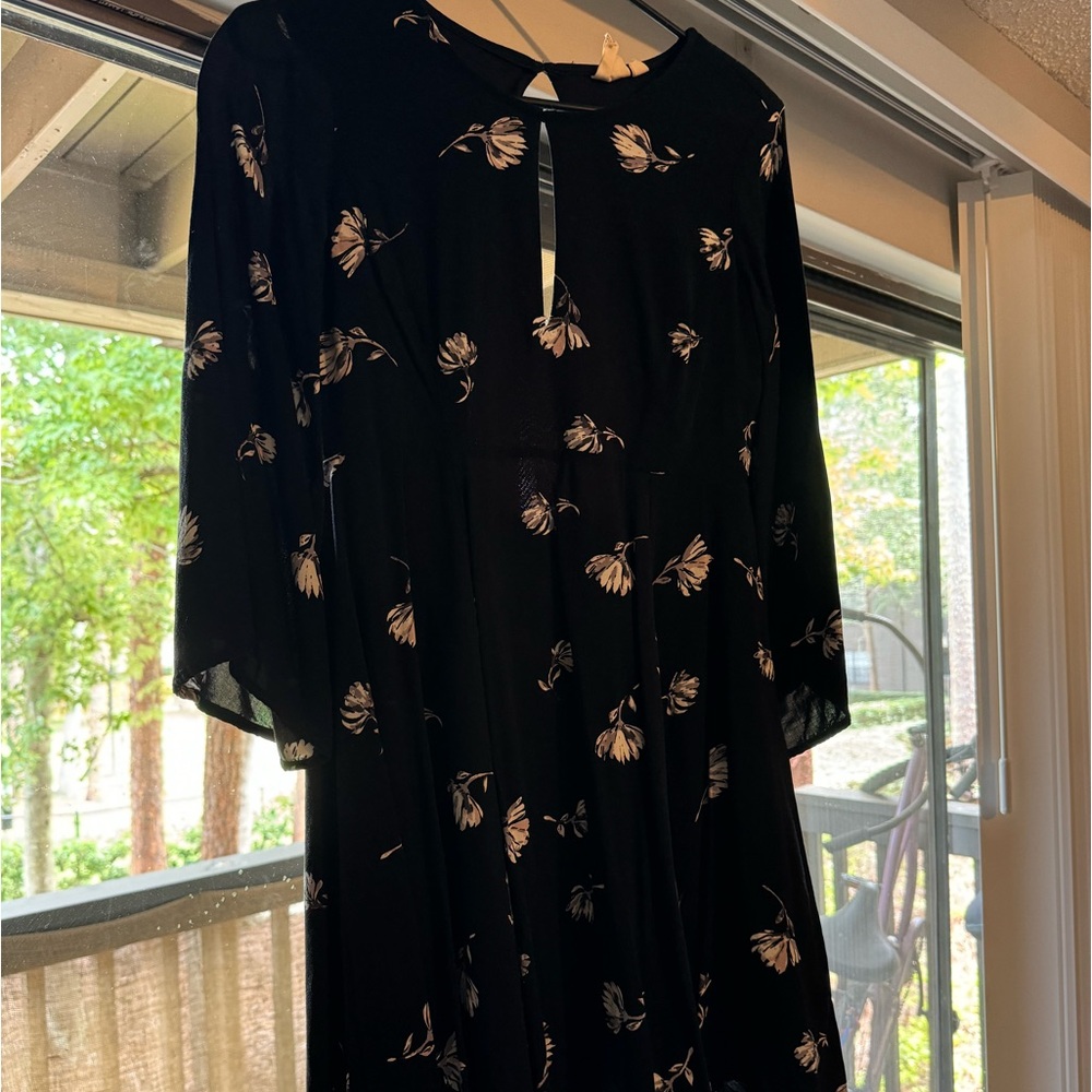 Women’s Dress - good condition.